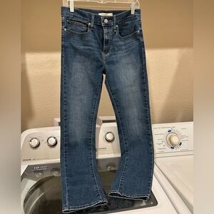 Levi's Slimming Skinny Blue Jeans